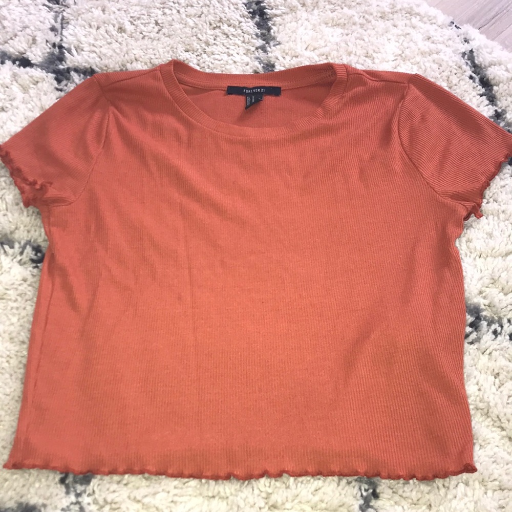 Cute off the shoulder crop top!!